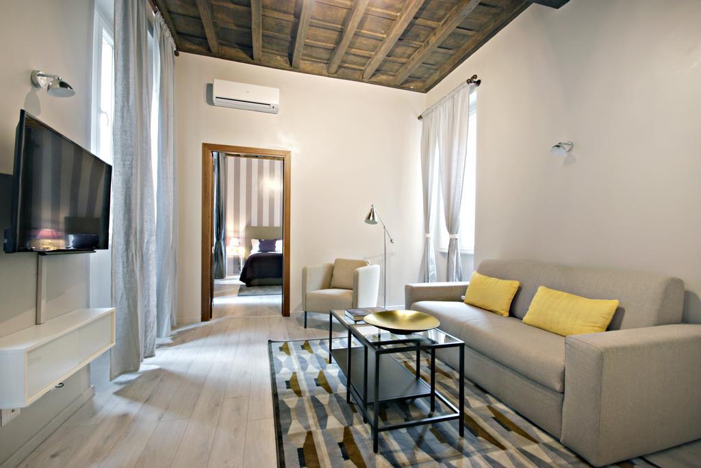 Living Rhome-Spanishsteps Рим Номер фото