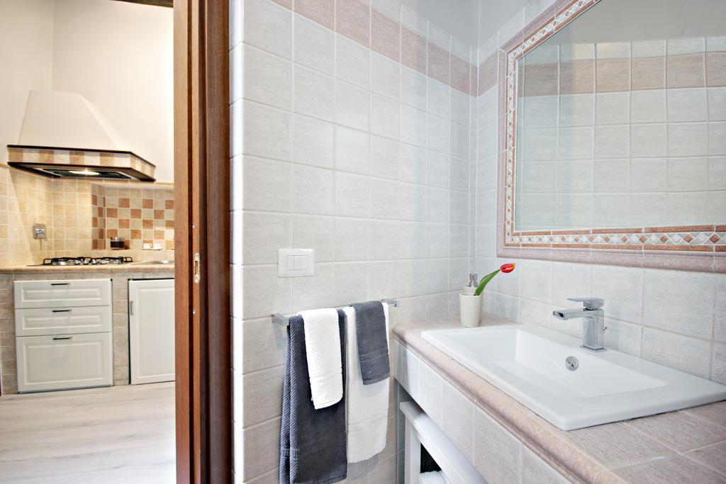 Living Rhome-Spanishsteps Рим Номер фото